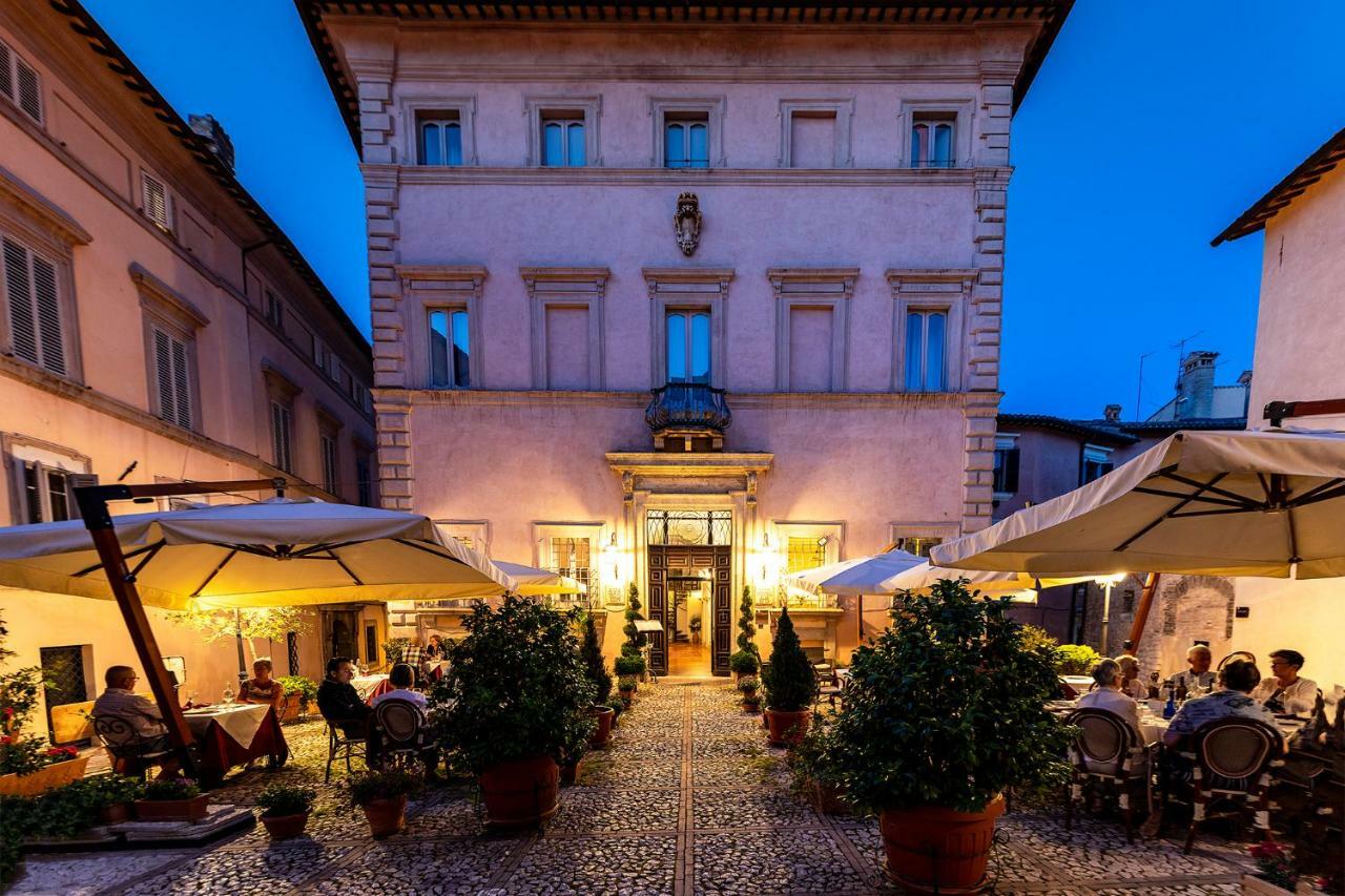 Antica Dimora Alla Rocca Trevi Bagian luar foto